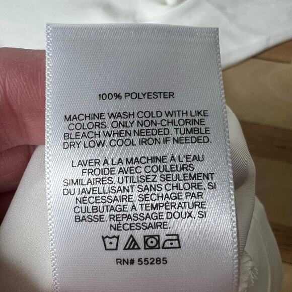 NWT Express Women's White Long Sleeve Blouse Size Medium Button Sleeve Sheer - Picture 10 of 10